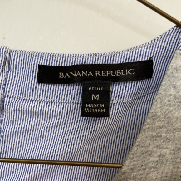 Banana Republic Back Detail Top - Picture 3 of 6